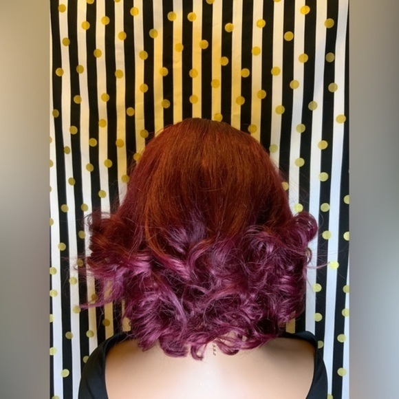 13x4x1 t-part Lace Front burgundy w/ highlight wig 8” - Picture 8 of 12